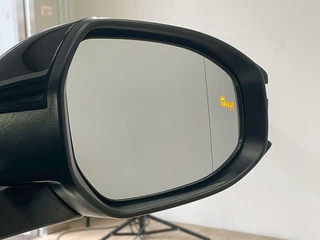 TOYOTA PRIUS 2023 Image 31