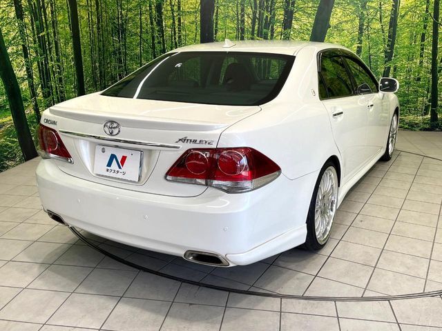 TOYOTA CROWN SEDAN 2011 Image 31