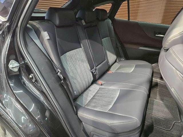 TOYOTA HARRIER HYBRID 2025 Image 31