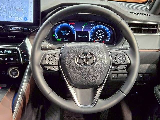 TOYOTA HARRIER HYBRID 2025 Image 31