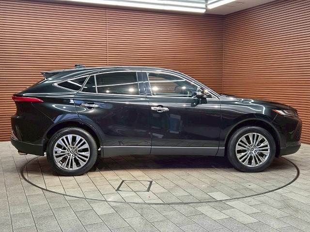 TOYOTA HARRIER HYBRID 2025 Image 31