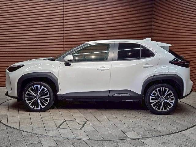 TOYOTA YARIS CROSS HYBRID 2022 Image 31