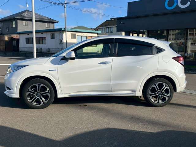 HONDA VEZEL HYBRID 2017 Image 31