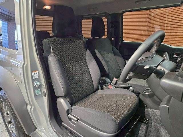 SUZUKI JIMNY SIERRA 2025 Image 31