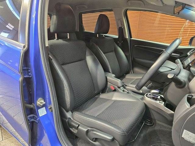 HONDA FIT HYBRID 2017 Image 31