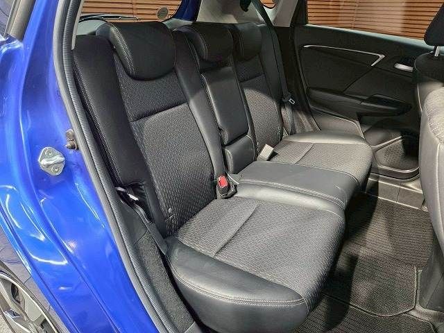 HONDA FIT HYBRID 2017 Image 31