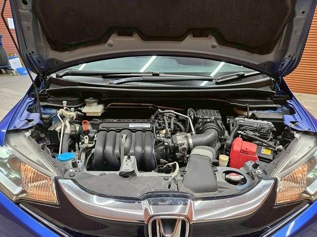 HONDA FIT HYBRID 2017 Image 31