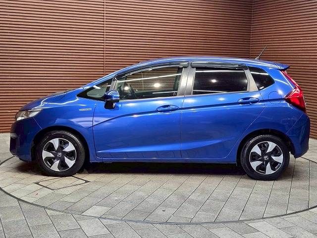 HONDA FIT HYBRID 2017 Image 31