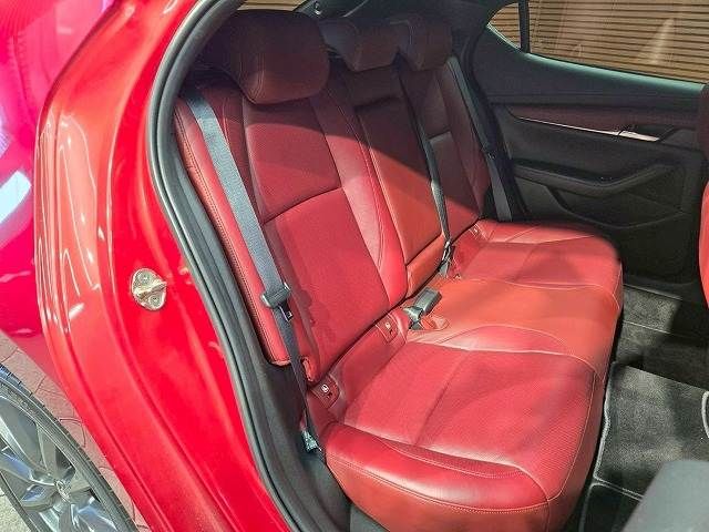 MAZDA 3 FASTBACK 2021 Image 31