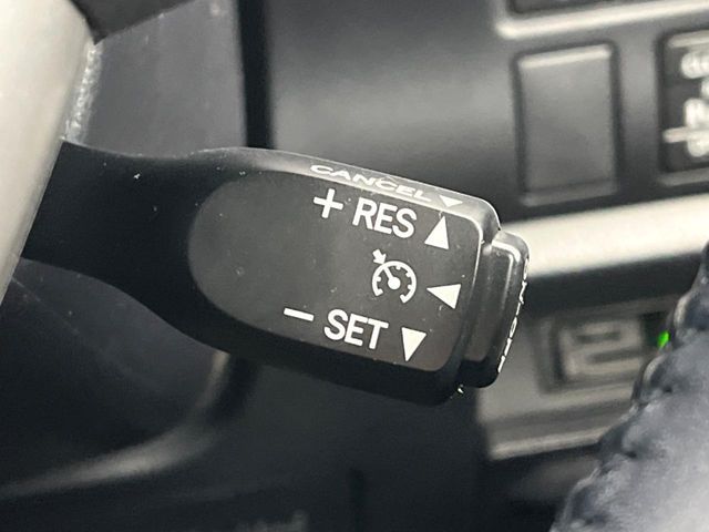 TOYOTA ESQUIRE 2018 Image 31