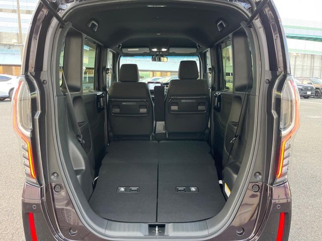 HONDA N BOX CUSTOM 2021 Image 31