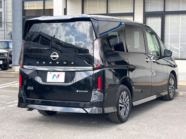 NISSAN SERENA  WG 2023 Image 31