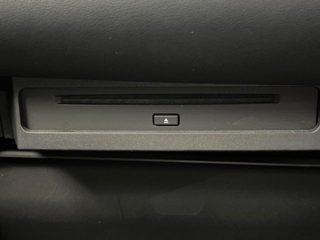 TOYOTA NOAH HYBRID 2022 Image 31