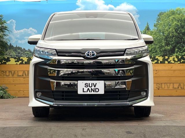 TOYOTA NOAH HYBRID 2022 Image 31