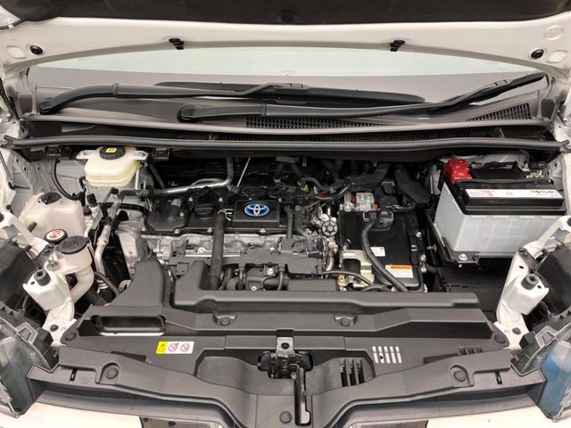 TOYOTA NOAH HYBRID 2022 Image 31