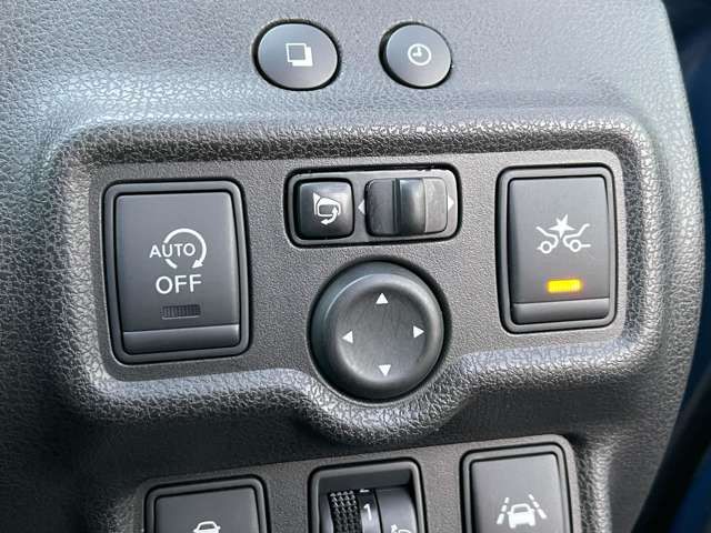 NISSAN NOTE 2015 Image 31