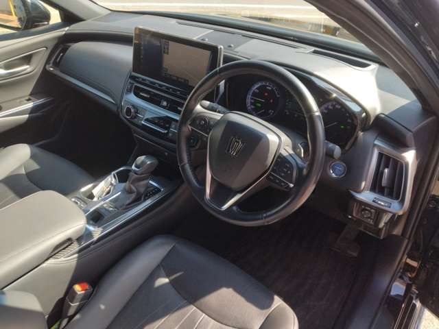 TOYOTA CROWN SEDAN HYBRID 2021 Image 31