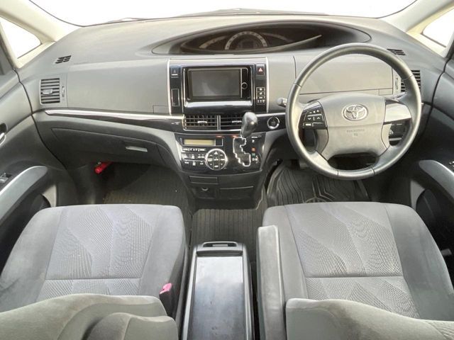 TOYOTA ESTIMA 2013 Image 31