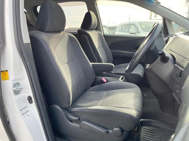 TOYOTA ESTIMA 2013 Image 31