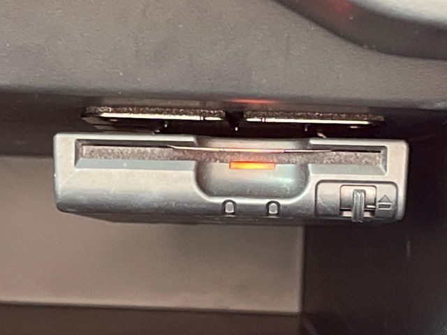 NISSAN NOTE 2017 Image 31