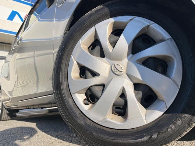 TOYOTA SIENTA HYBRID 2015 Image 31