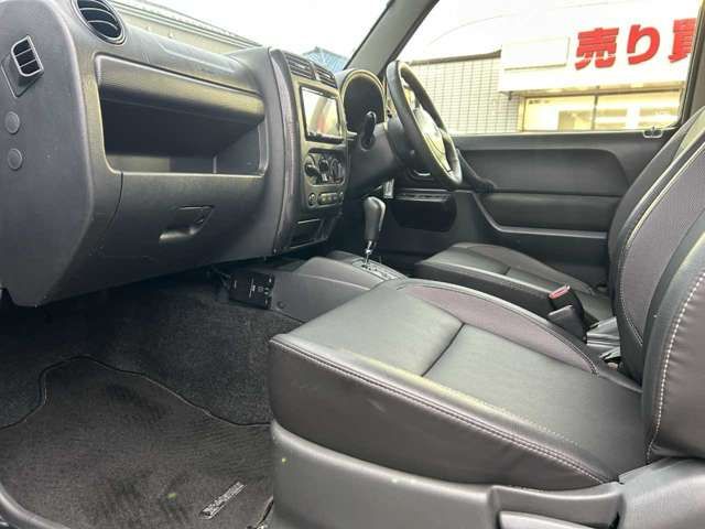 SUZUKI JIMNY 4WD 2012 Image 31