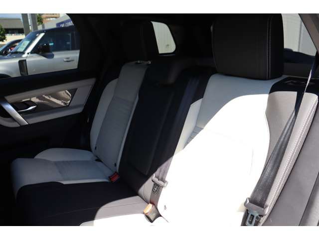 ROVER DISCOVERY SPOR 2024 Image 31