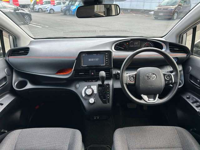 TOYOTA SIENTA HYBRID 2020 Image 31
