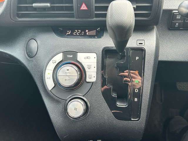 TOYOTA SIENTA HYBRID 2020 Image 31