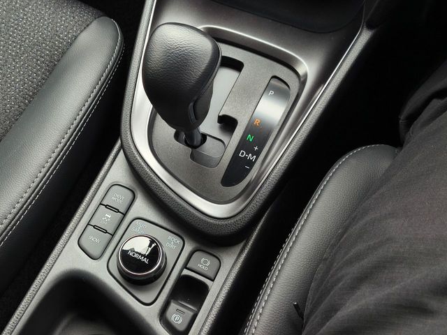 TOYOTA YARIS CROSS 2024 Image 31