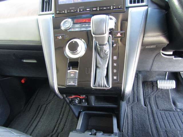 MITSUBISHI DELICA D:5 4WD 2019 Image 31