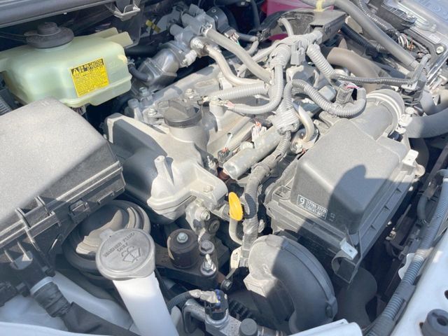 TOYOTA AQUA 2016 Image 31