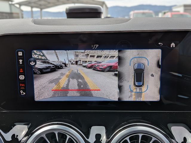 MERCEDES BENZ EQA 2024 Image 31