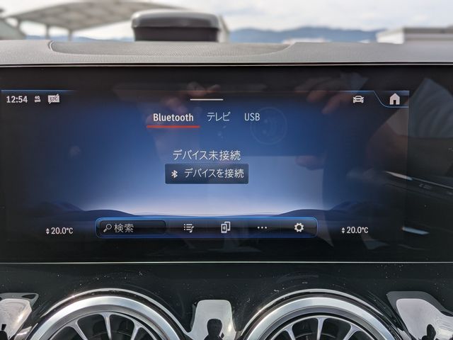 MERCEDES BENZ EQA 2024 Image 31