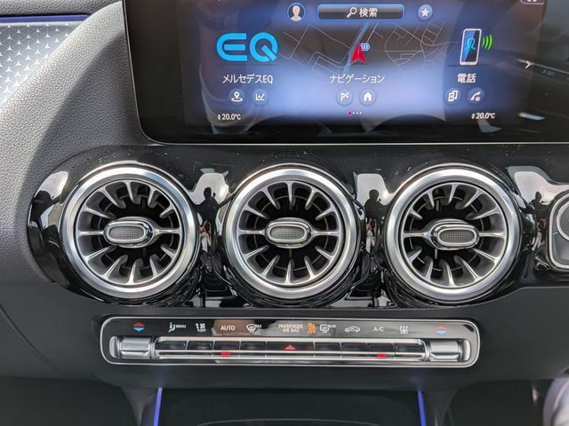 MERCEDES BENZ EQA 2024 Image 31