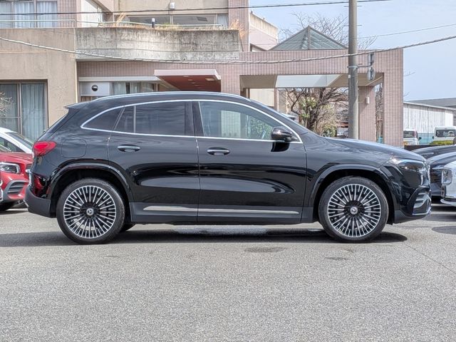 MERCEDES BENZ EQA 2024 Image 31