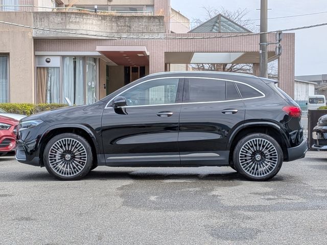 MERCEDES BENZ EQA 2024 Image 31