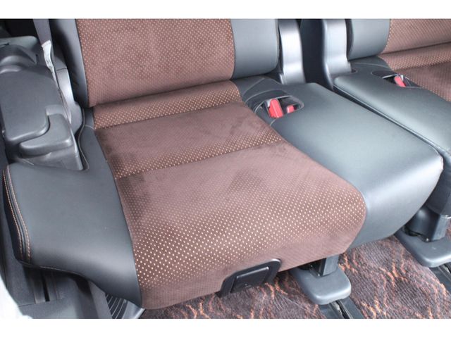 TOYOTA ALPHARD 2014 Image 31