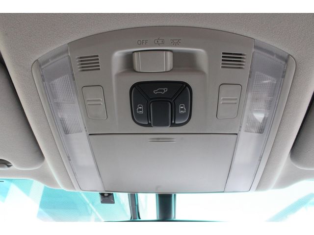 TOYOTA ALPHARD 2014 Image 31