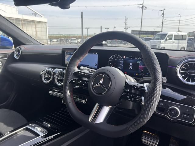 MERCEDES BENZ CLA CL 2025 Image 31