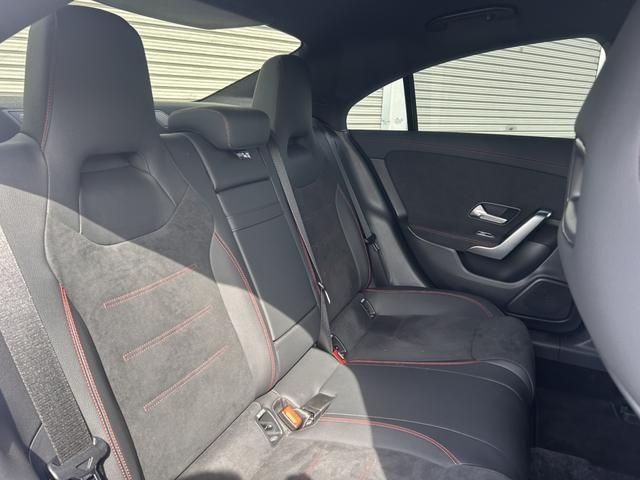 MERCEDES BENZ CLA CL 2025 Image 31