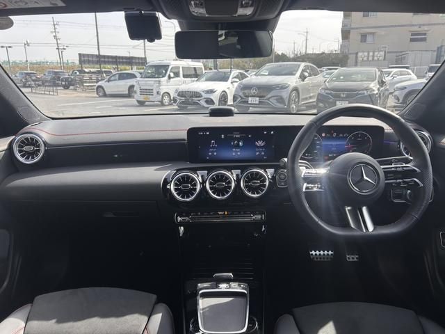 MERCEDES BENZ CLA CL 2025 Image 31