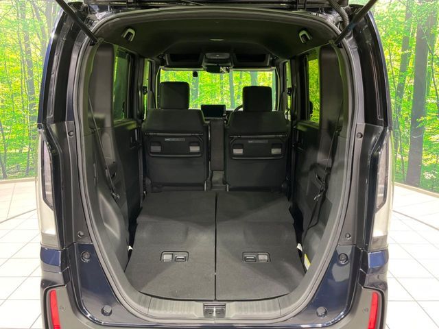 HONDA N BOX CUSTOM 2023 Image 31