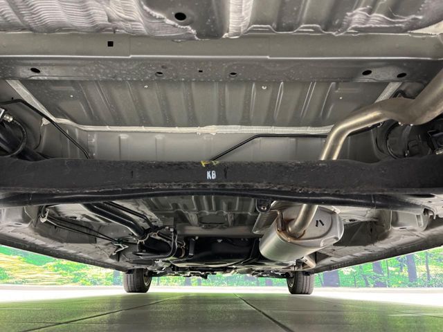 HONDA N BOX CUSTOM 2023 Image 31