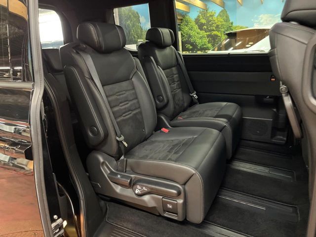 HONDA STEPWAGON E:HEV SPAD 2023 Image 31