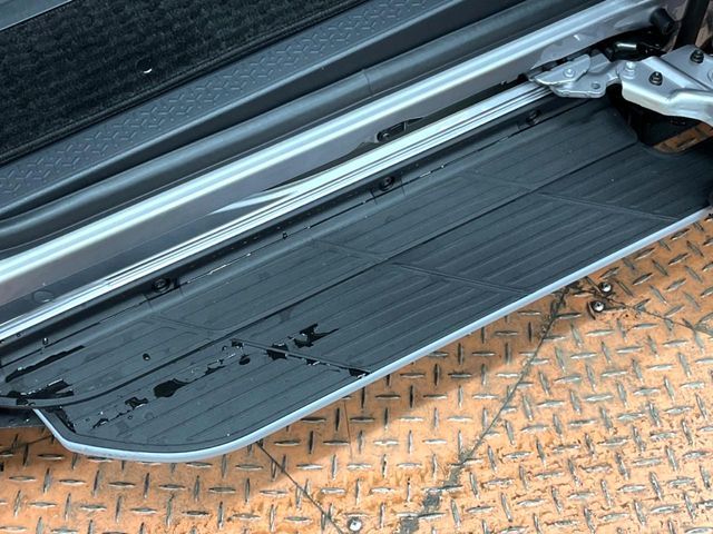 TOYOTA VOXY HYBRID 2026 Image 31