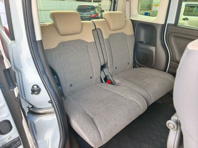 HONDA N BOX 2021 Image 31