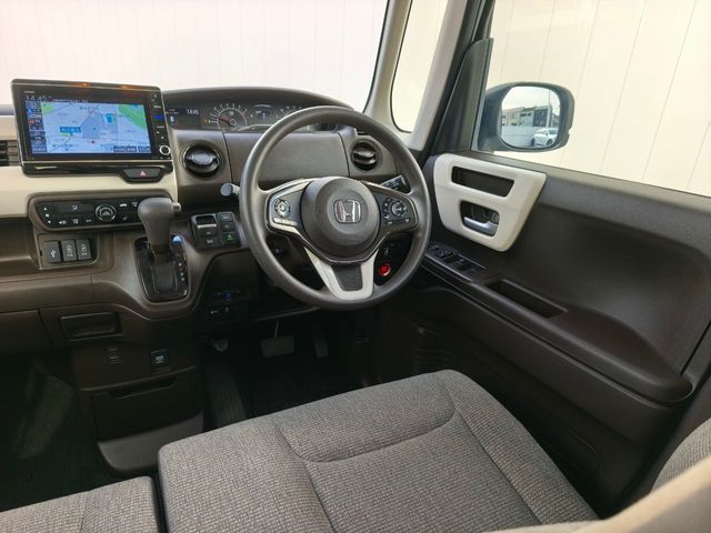 HONDA N BOX 2021 Image 31