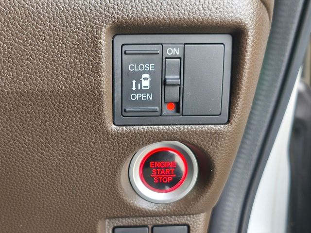 HONDA N BOX 2021 Image 31