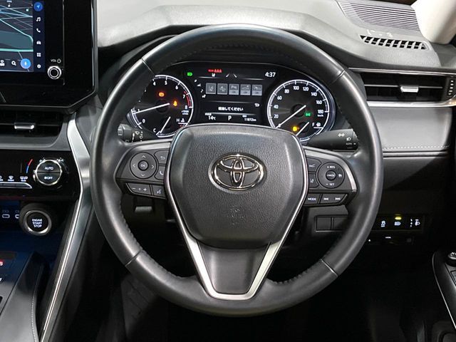 TOYOTA HARRIER 2WD 2023 Image 31